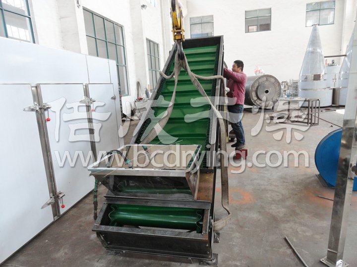 皮帶（dài）輸送機（jī）